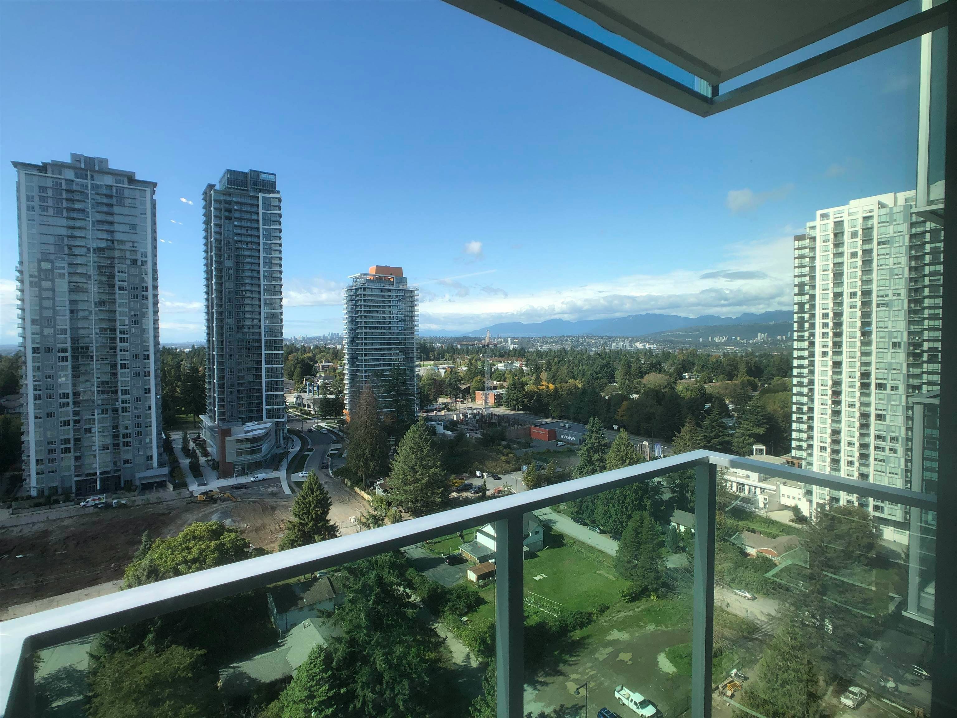 2003-13438 Central Avenue, Surrey, BC, V3T 0N2 - 9