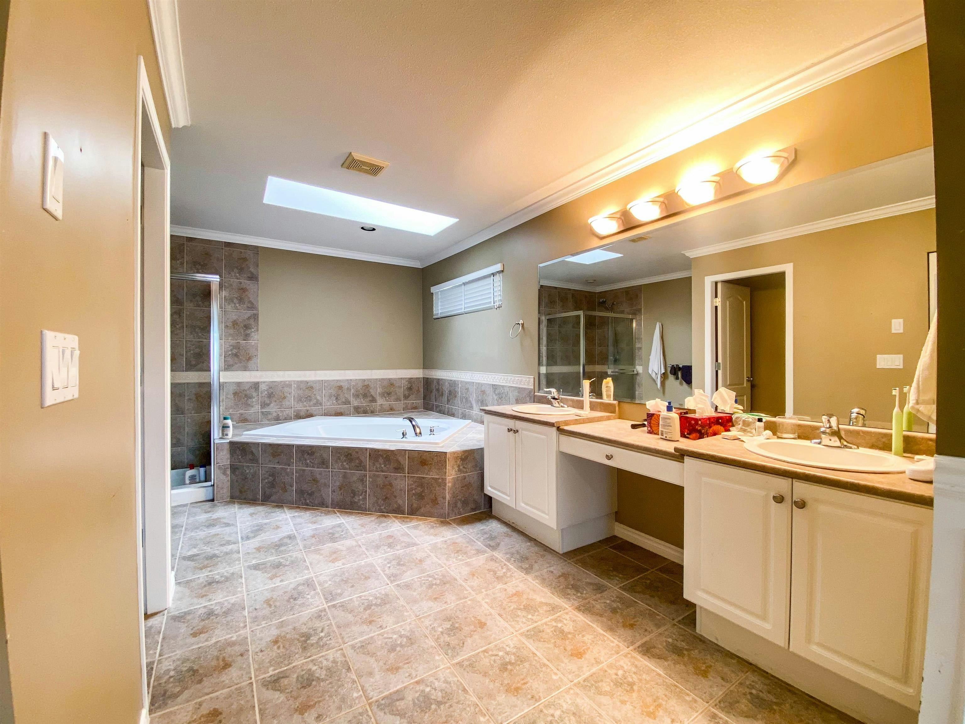 Upper Level-21639 90a Avenue, Langley, BC, V1M 4C8 - 20