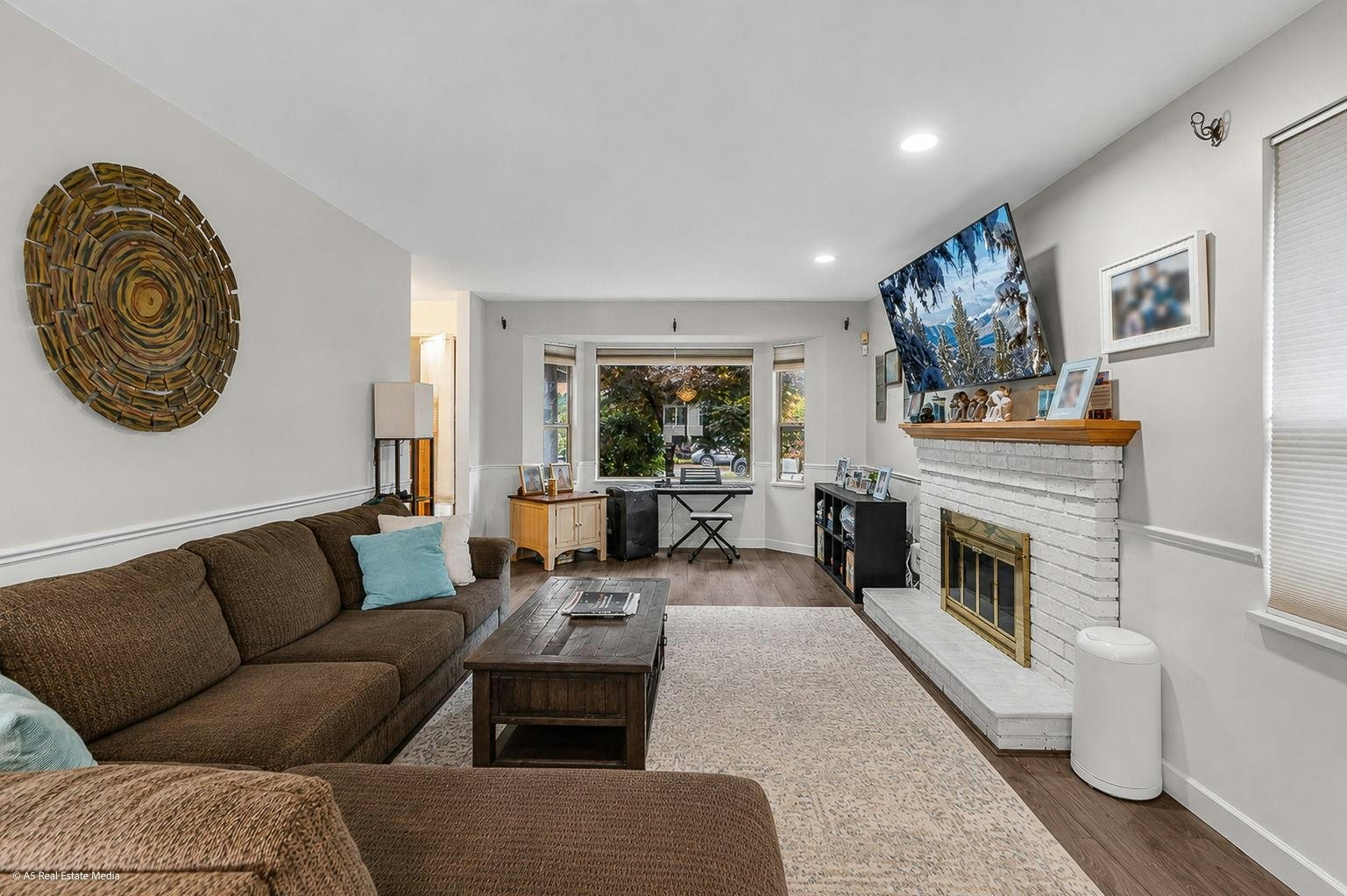 Upper-16375 Middleglen Place, Surrey, BC, V4N 1X7 - 9