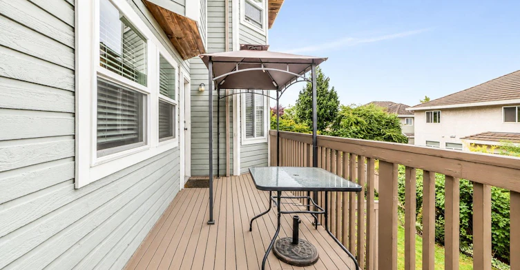 Upper-16375 Middleglen Place, Surrey, BC, V4N 1X7 - 27