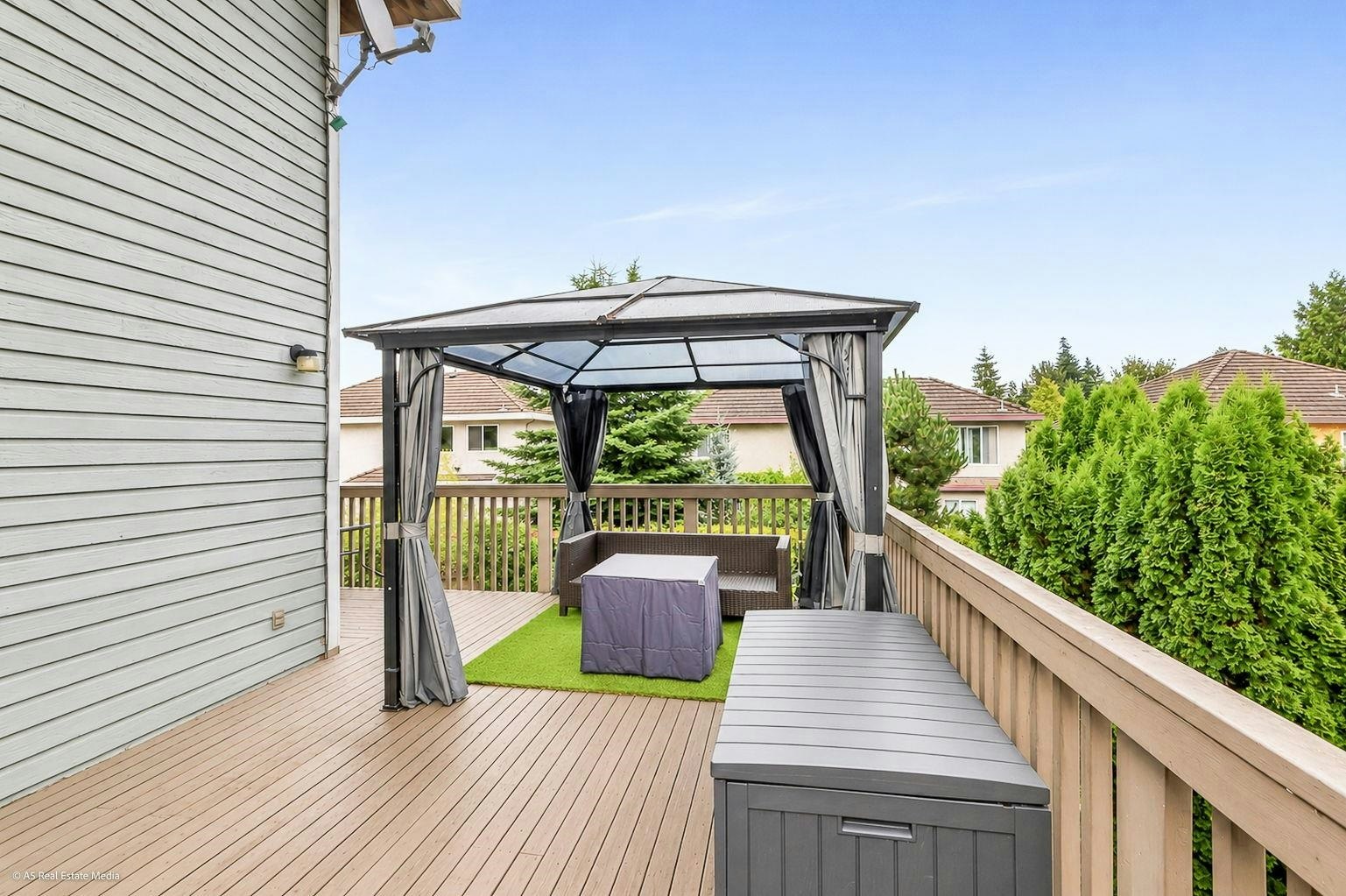 Upper-16375 Middleglen Place, Surrey, BC, V4N 1X7 - 28