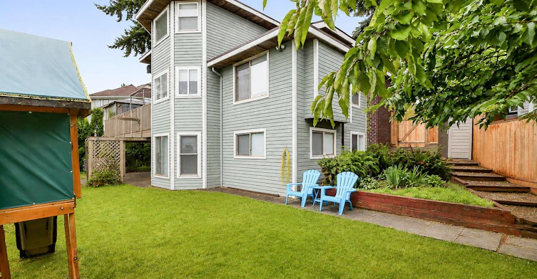 Upper-16375 Middleglen Place, Surrey, BC, V4N 1X7 - 30