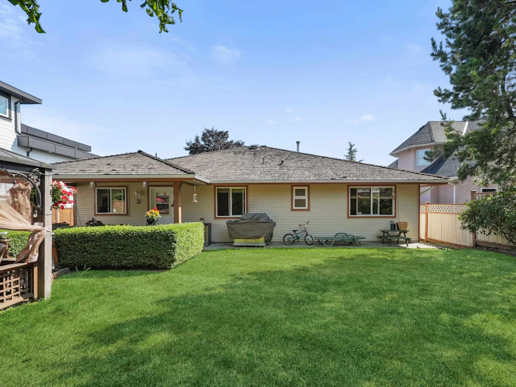 18555 57 Avenue, Surrey, BC, V3S 7T1 - 23