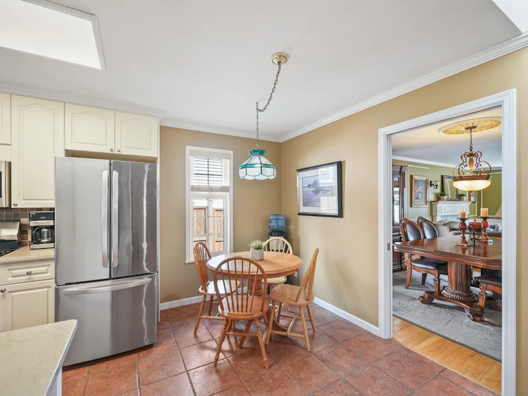 18555 57 Avenue, Surrey, BC, V3S 7T1 - 9