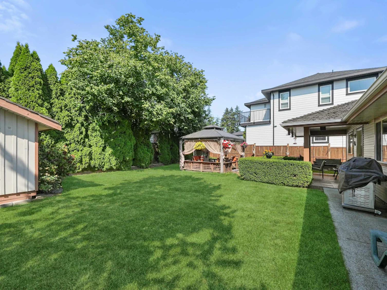 18555 57 Avenue, Surrey, BC, V3S 7T1 - 24