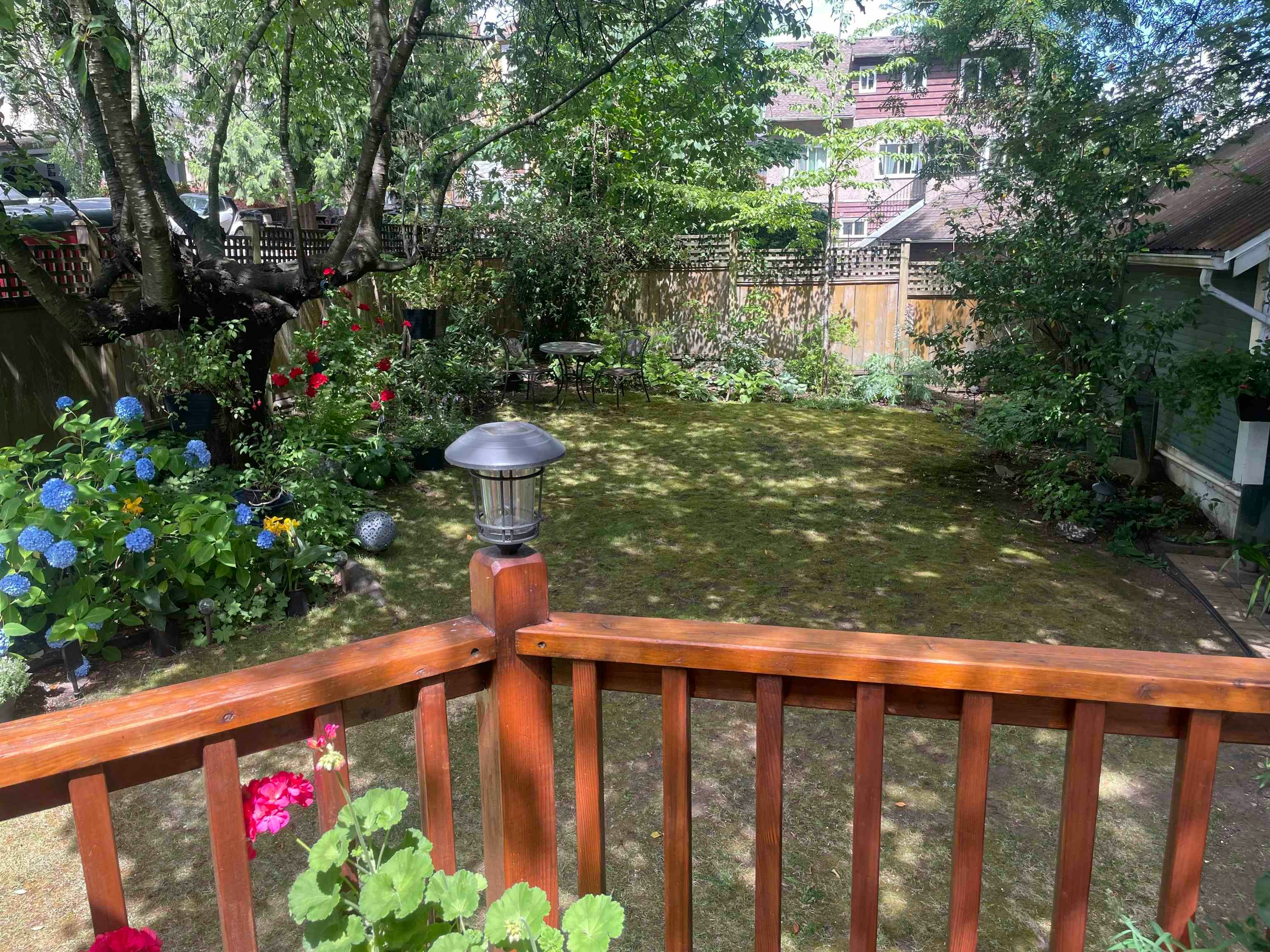 207 Eighth Street, New Westminster, BC, V3M 3P8 - 30