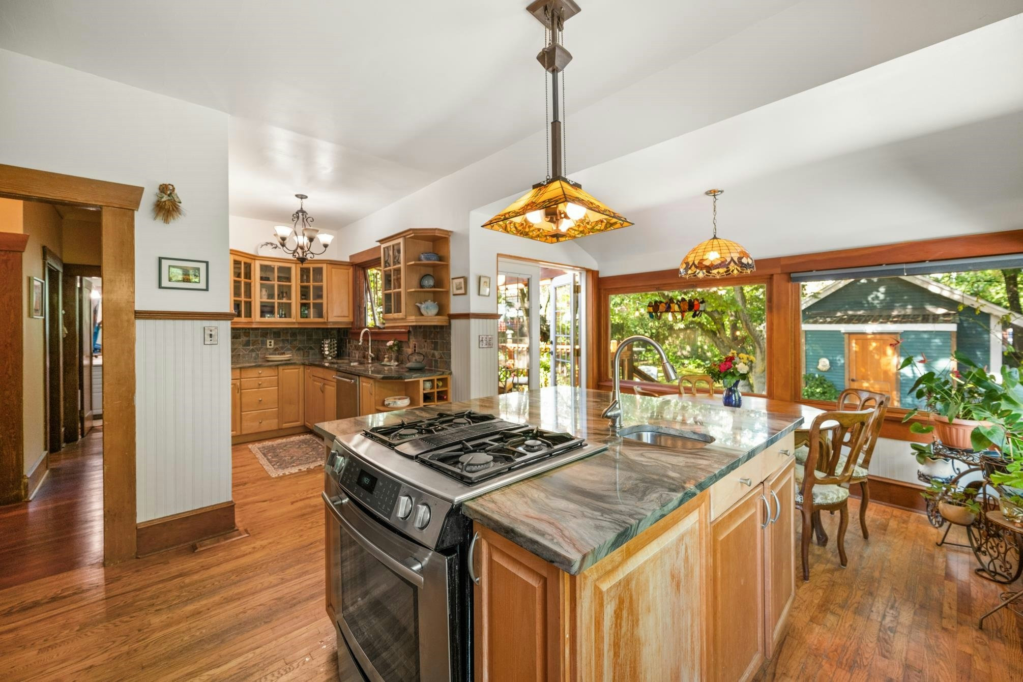 207 Eighth Street - 4