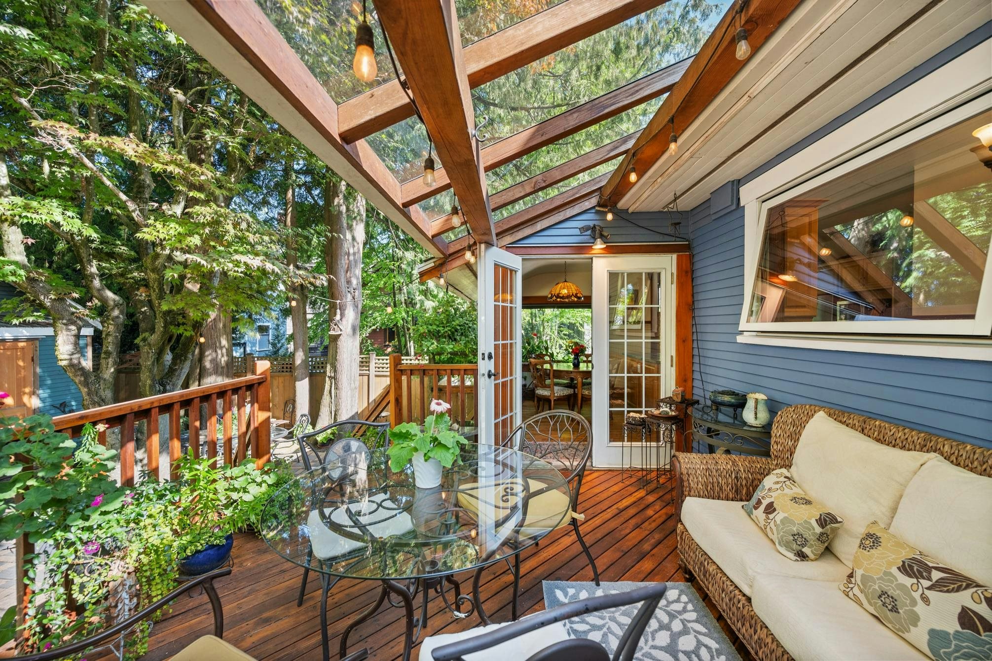 207 Eighth Street, New Westminster, BC, V3M 3P8 - 27