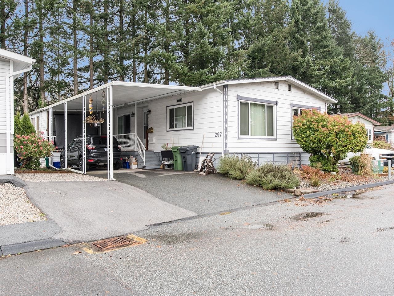 297-1840 160 Street, Surrey, BC, V4A 4X4