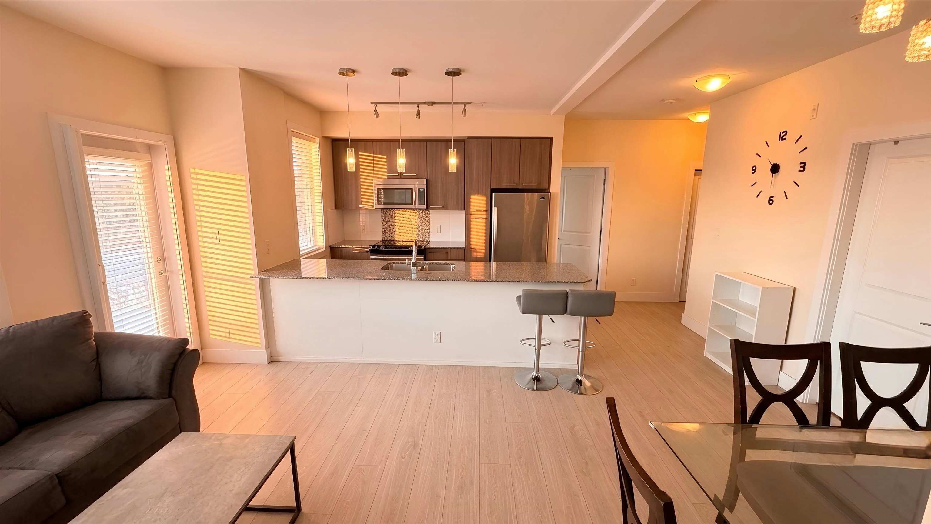 122-15956 86a Avenue - 5