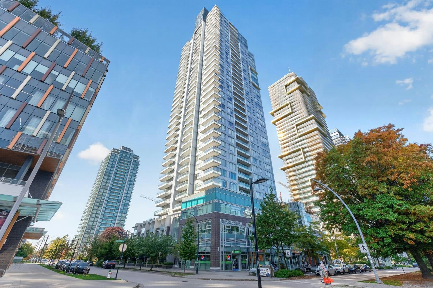 1107-6333 Silver Avenue, Burnaby, BC, V5H 0C3