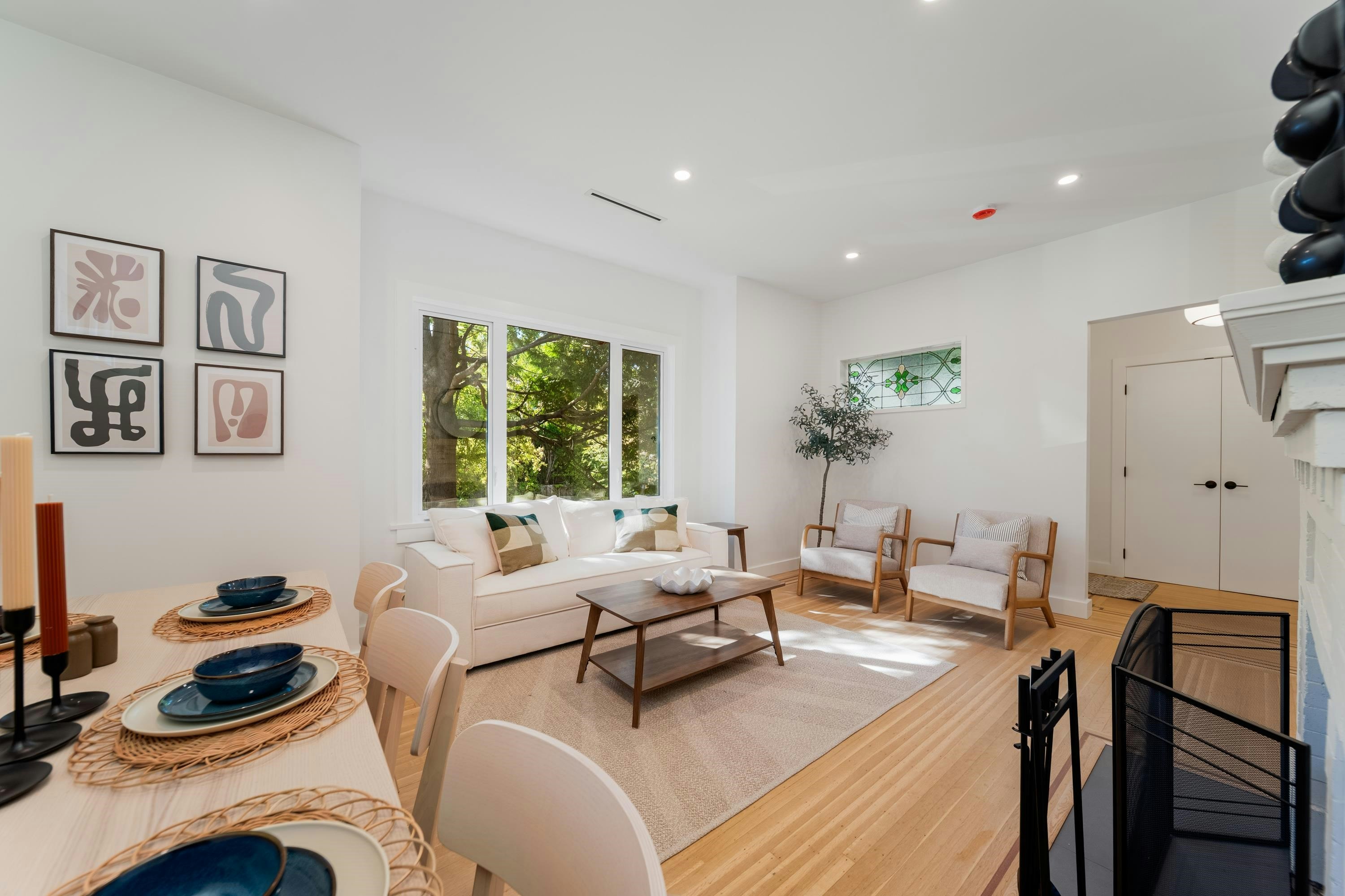 2280 Blenheim Street, Vancouver, BC, V6K 4J3