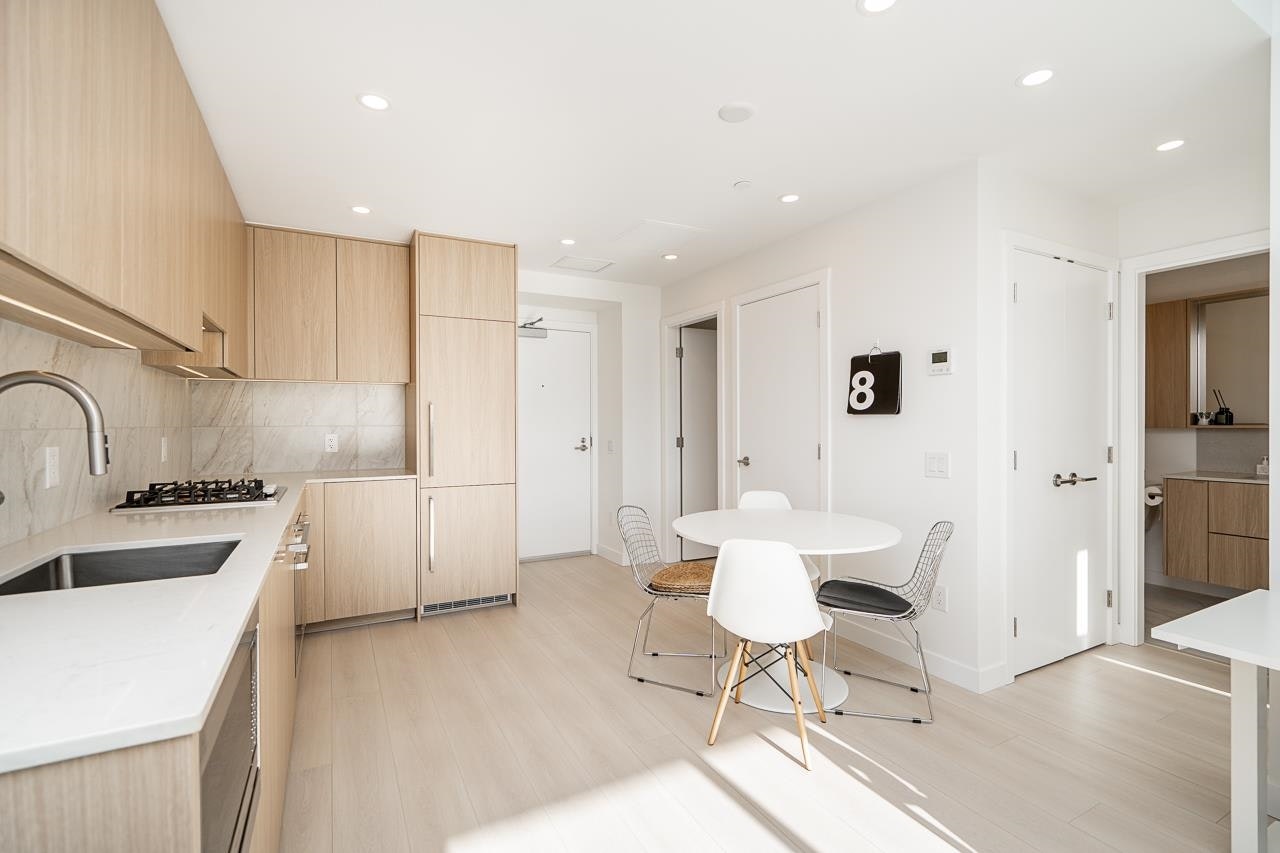 1603-626 Claremont Street - 5