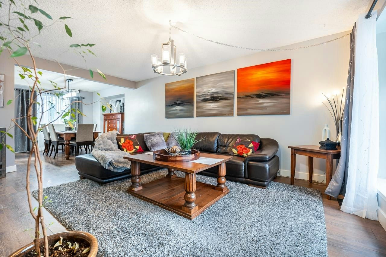 6361 172 Street, Surrey, BC, V3S 7C4 - 8