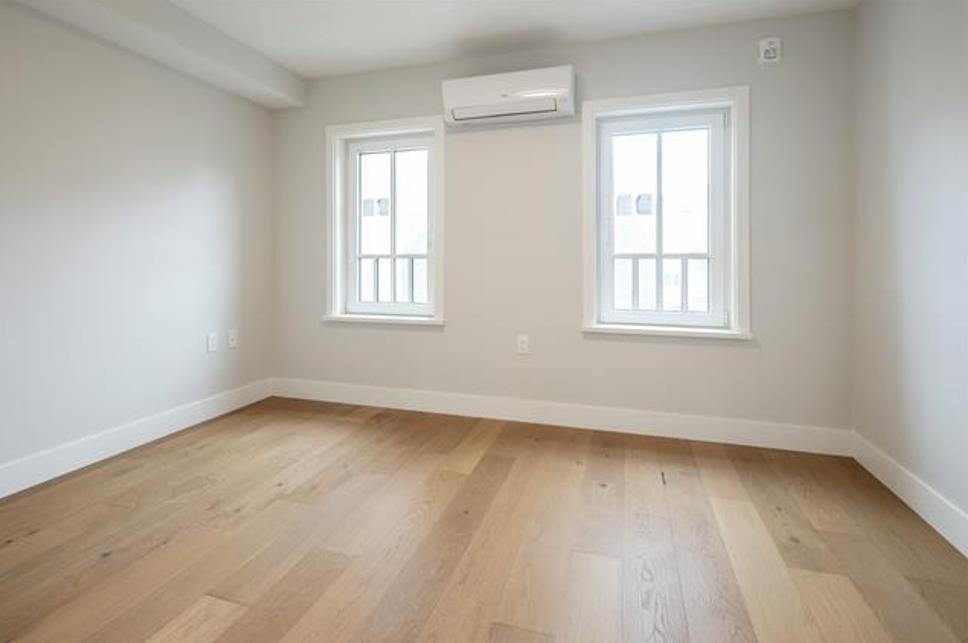 815 W 15th Avenue, Vancouver, BC, V5Z 1R8 - 10