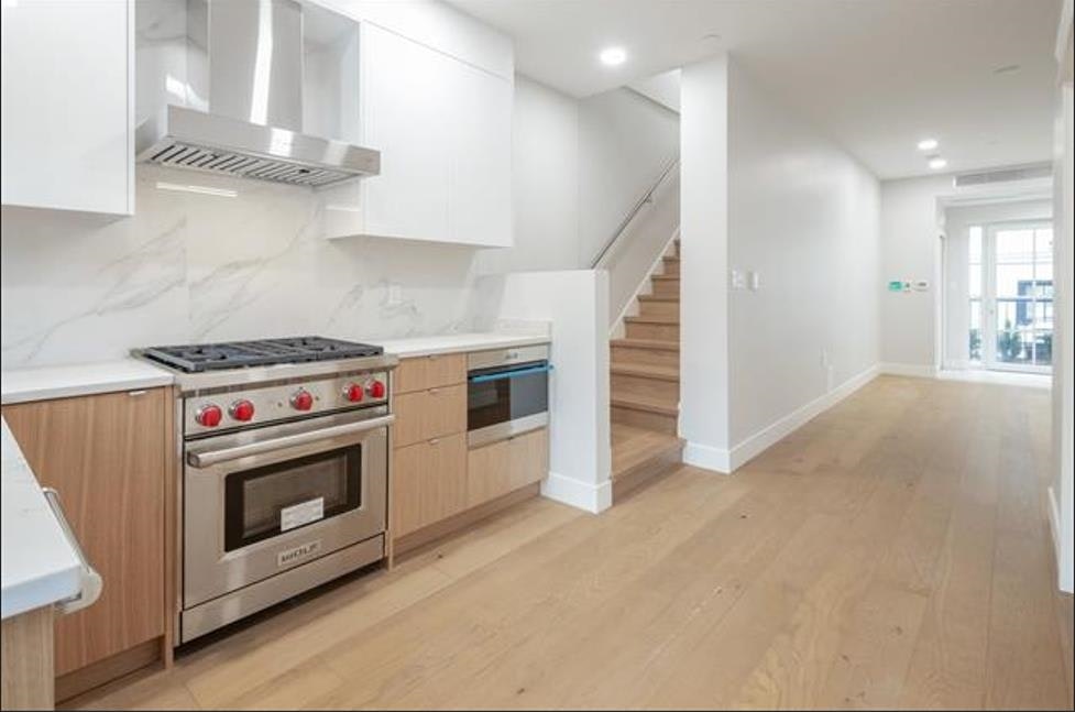 815 W 15th Avenue, Vancouver, BC, V5Z 1R8 - 7