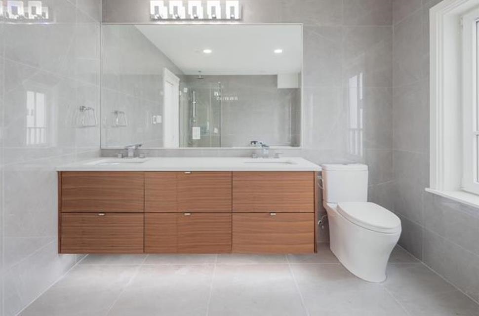 815 W 15th Avenue, Vancouver, BC, V5Z 1R8 - 18