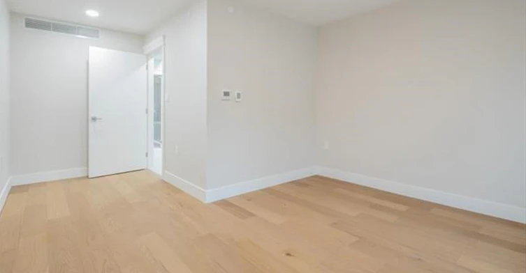 815 W 15th Avenue, Vancouver, BC, V5Z 1R8 - 12