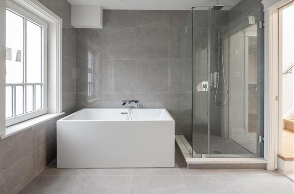 815 W 15th Avenue, Vancouver, BC, V5Z 1R8 - 16