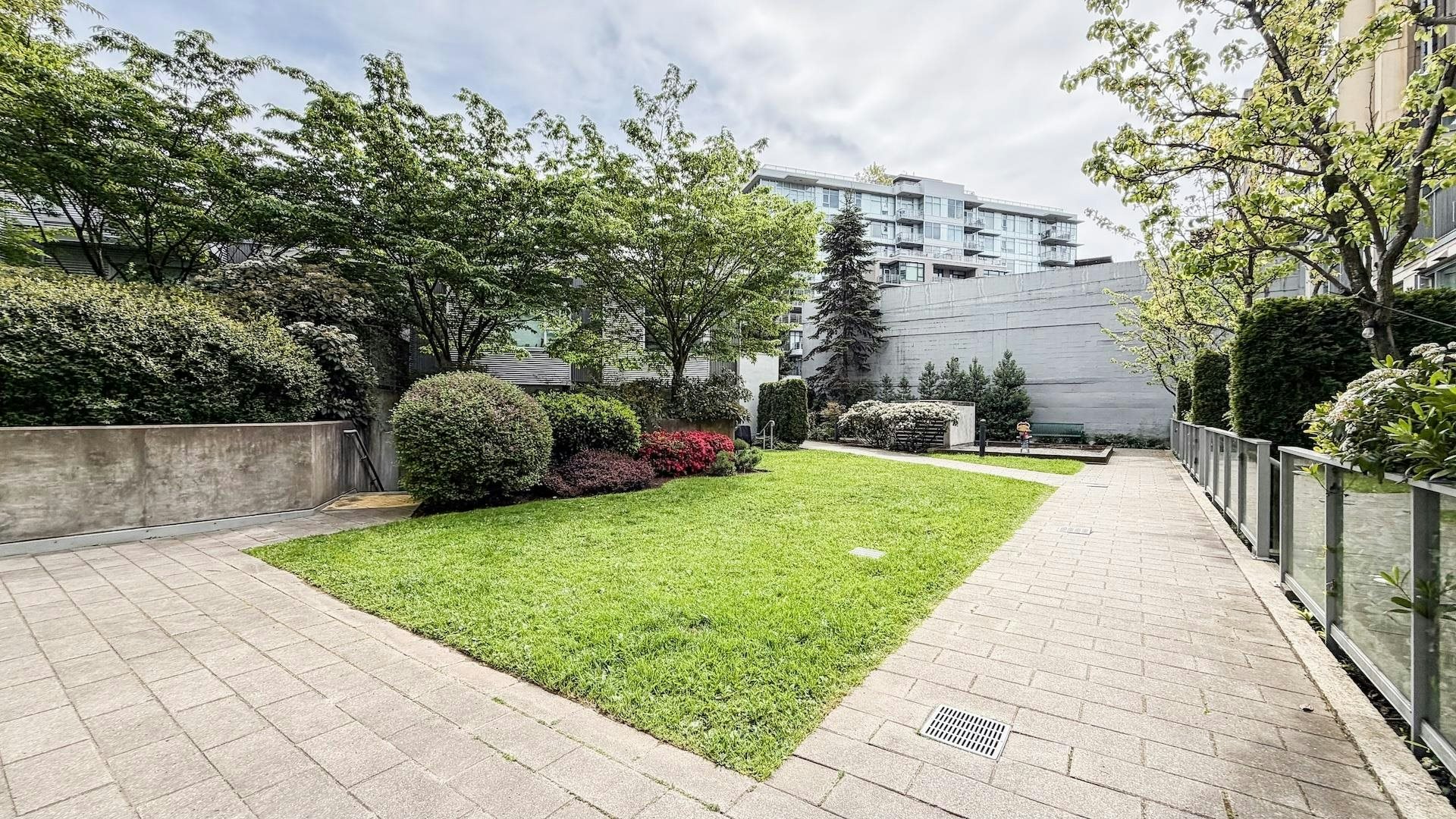 390 E 11th Ave, Vancouver, BC, V5T 4V9 - 31