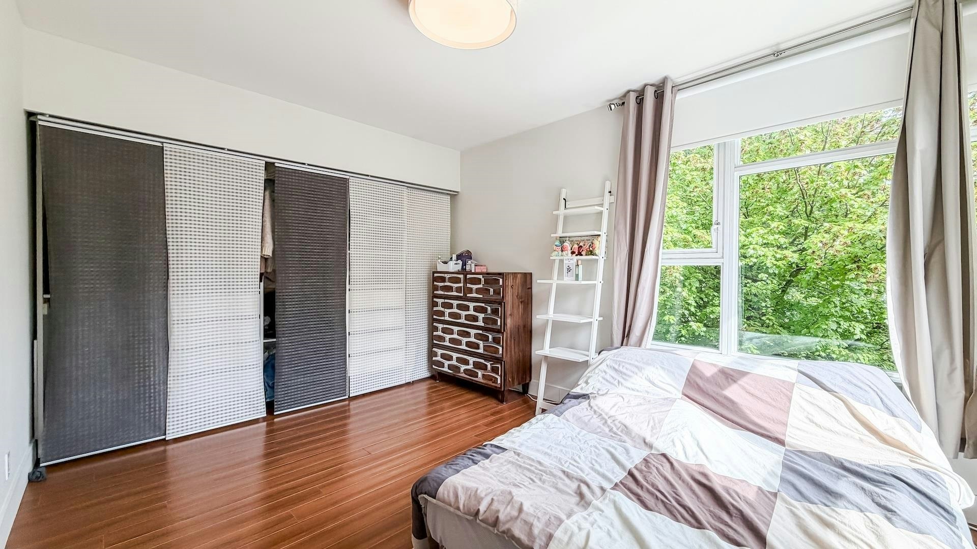390 E 11th Ave, Vancouver, BC, V5T 4V9 - 18