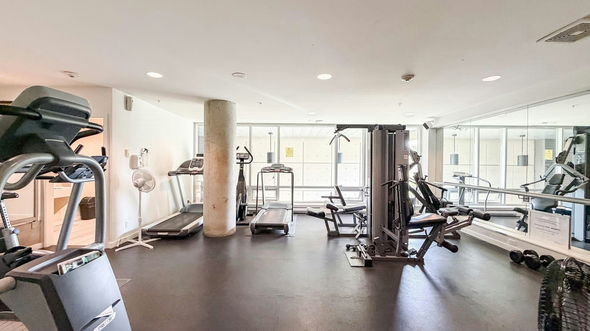 390 E 11th Ave, Vancouver, BC, V5T 4V9 - 33