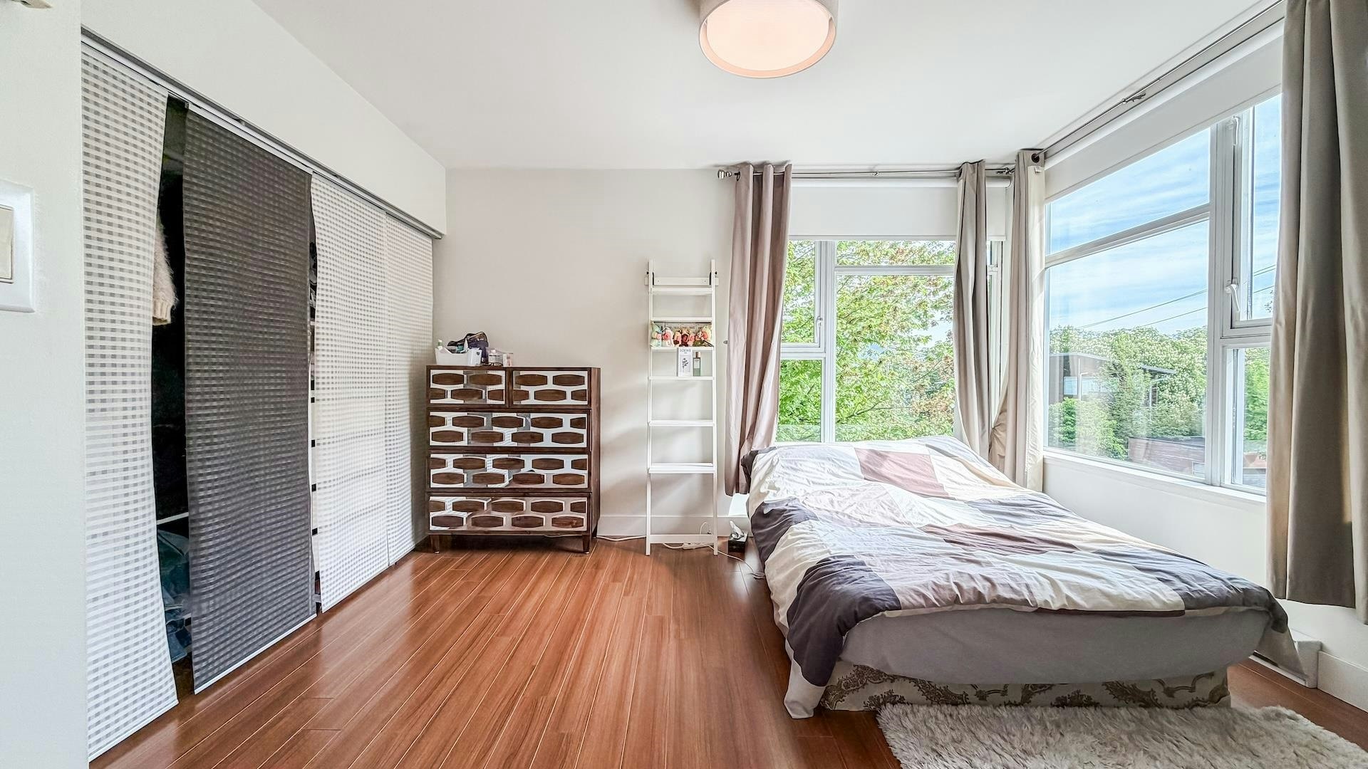 390 E 11th Ave, Vancouver, BC, V5T 4V9 - 17