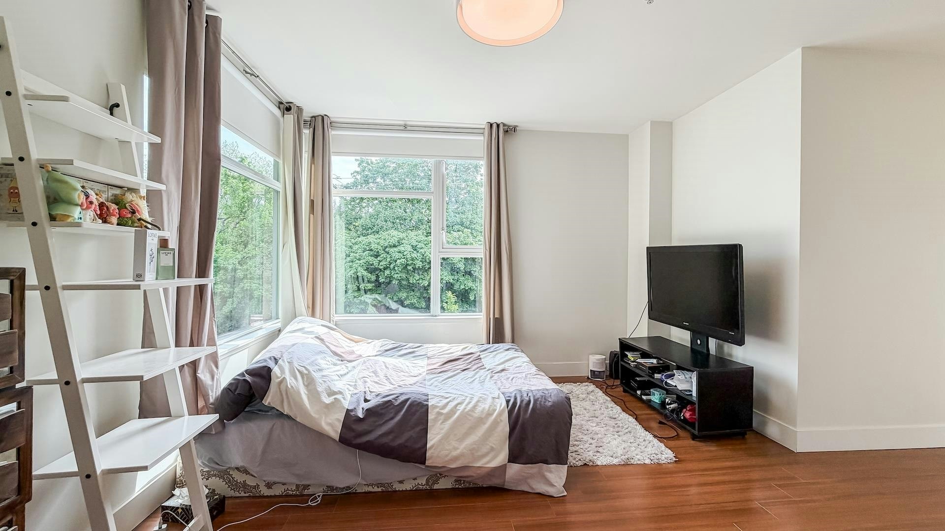 390 E 11th Ave, Vancouver, BC, V5T 4V9 - 16