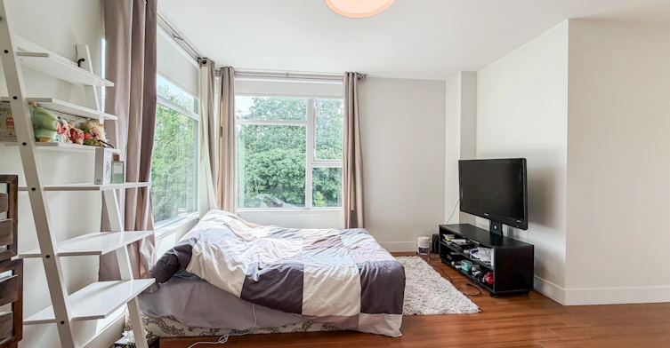 390 E 11th Ave, Vancouver, BC, V5T 4V9 - 16