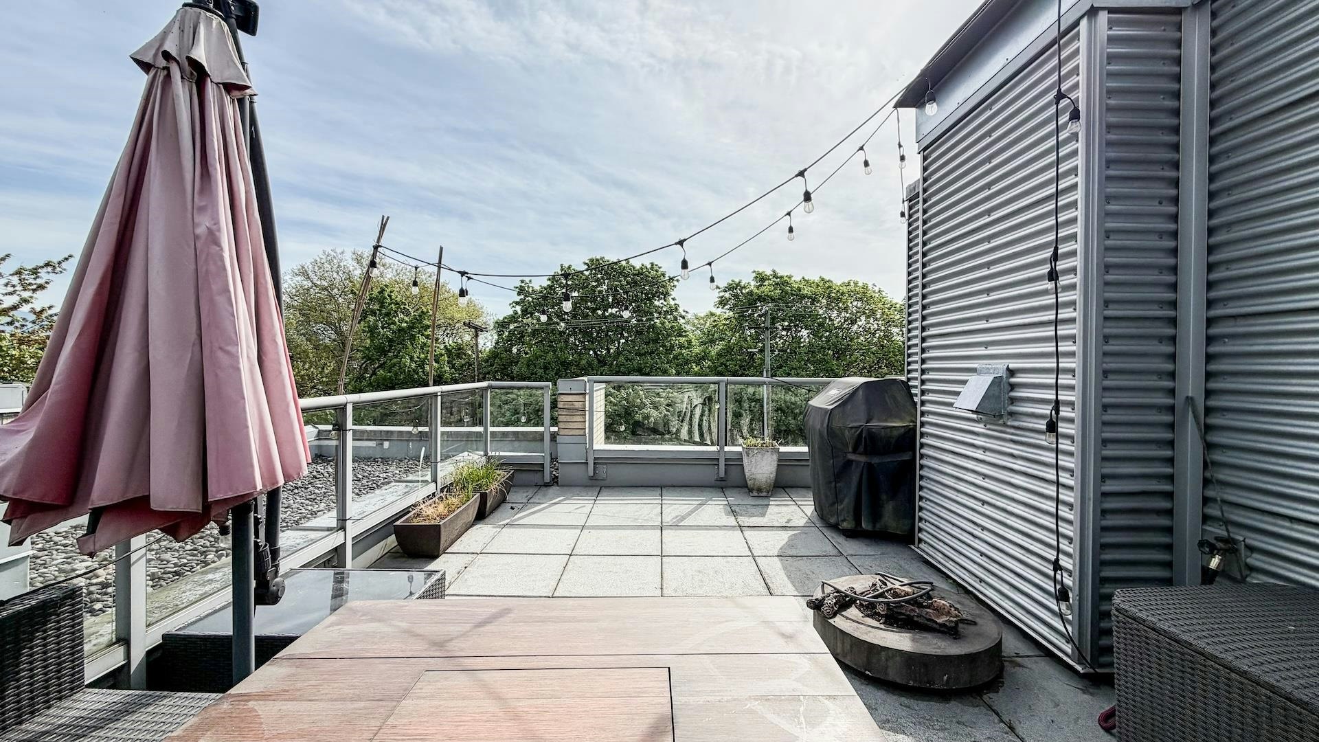 390 E 11th Ave, Vancouver, BC, V5T 4V9 - 26