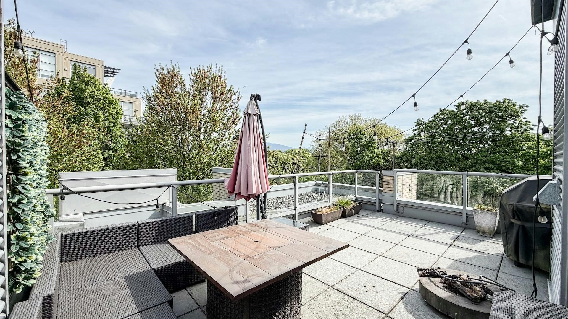 390 E 11th Ave, Vancouver, BC, V5T 4V9 - 25