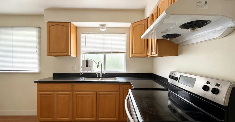 796 W 42nd Ave, Vancouver, BC, V5Z 2N9 - 4