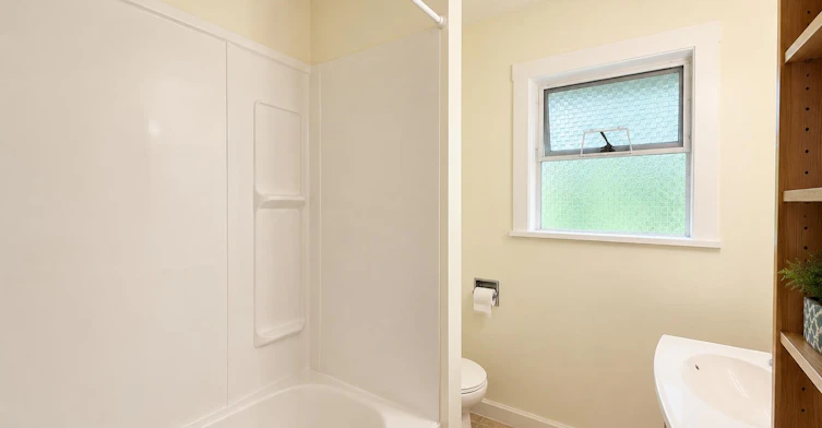 796 W 42nd Ave, Vancouver, BC, V5Z 2N9 - 9