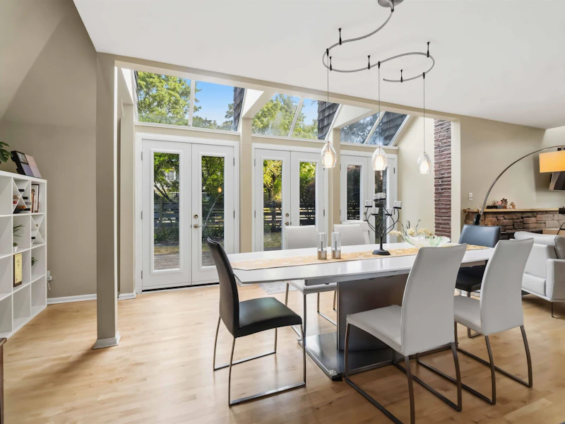 7625 Borden Street, Vancouver BC V5P 3C9