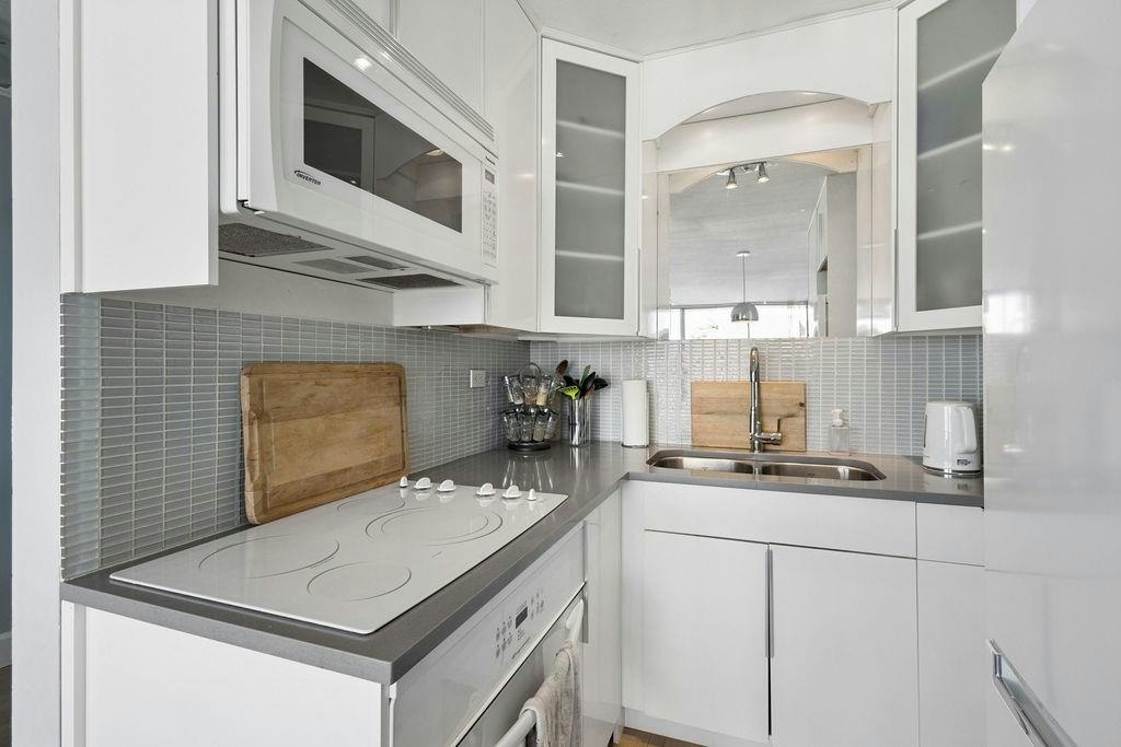 1503-1251 Cardero Street, Vancouver, BC, V6G 2H9 - 16