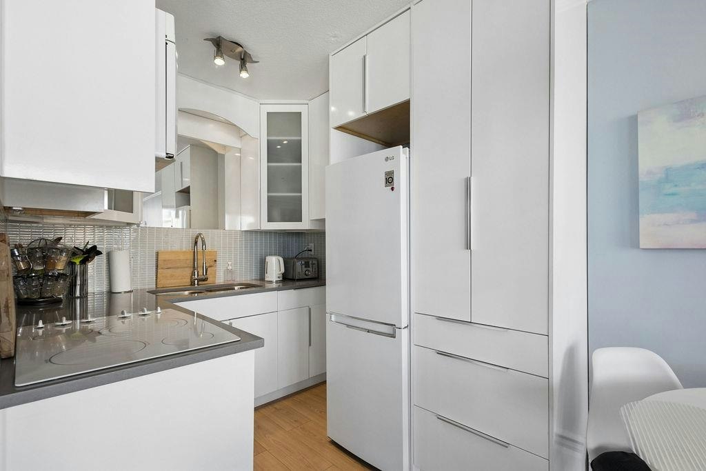 1503-1251 Cardero Street, Vancouver, BC, V6G 2H9 - 15