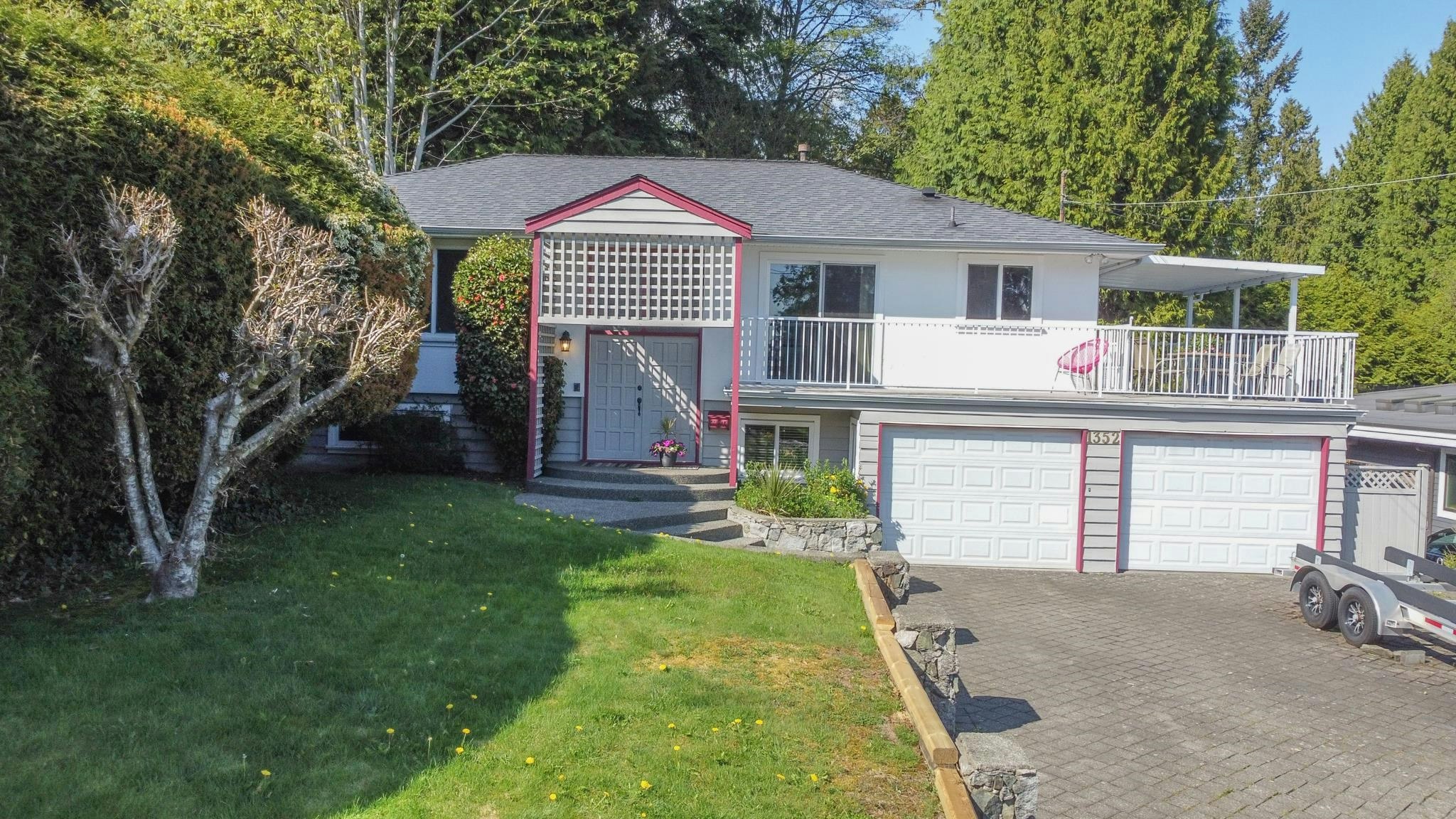 1352 E 16th Street, North Vancouver, BC, V7J 1L4