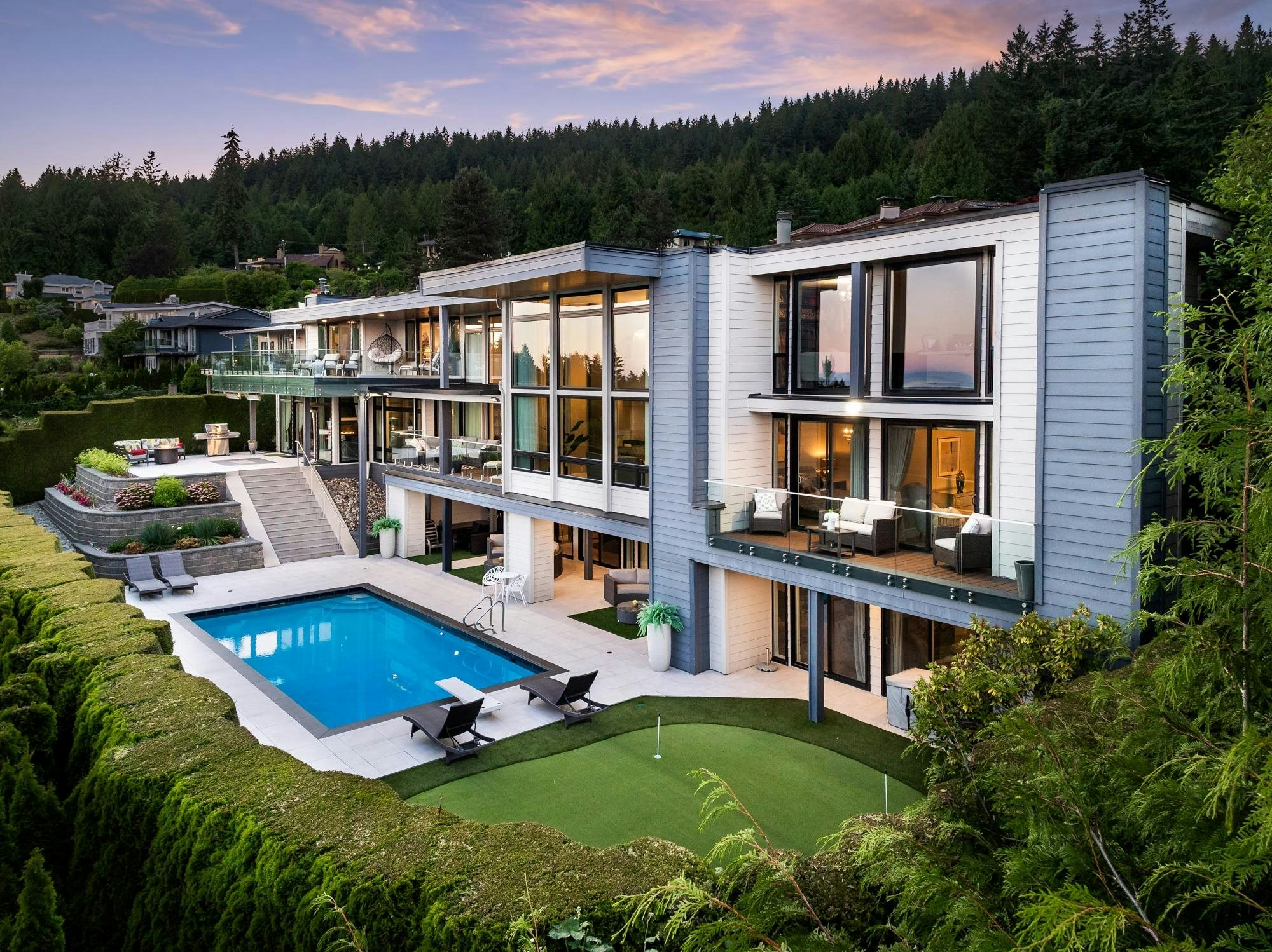 1130 Eyremount Drive, West Vancouver, BC, V7S 2C5
