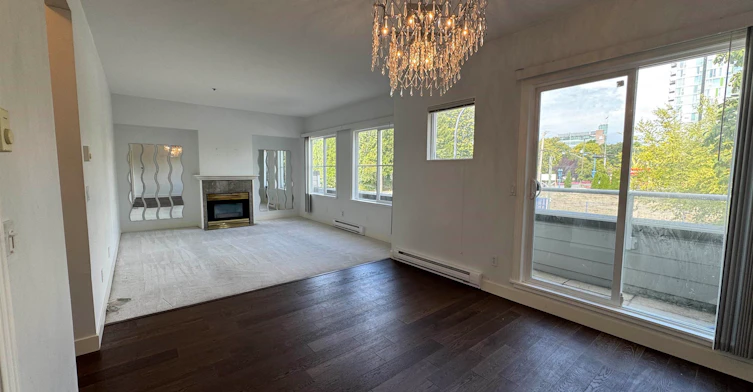 212-7288 No.3 Road, Richmond, BC, V6Y 3Y1 - 2