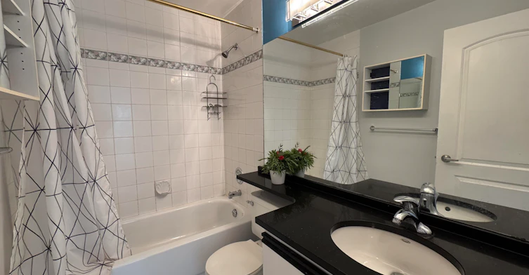 212-7288 No.3 Road, Richmond, BC, V6Y 3Y1 - 11