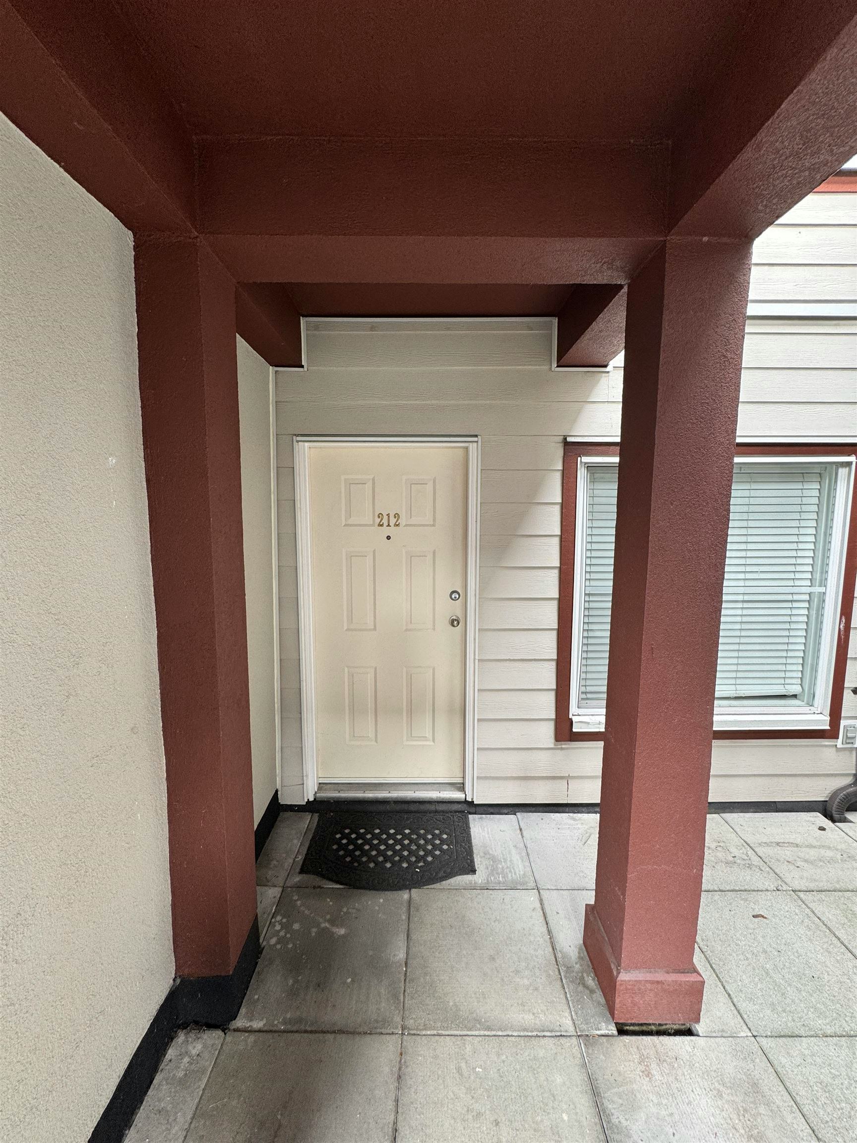 212-7288 No.3 Road, Richmond, BC, V6Y 3Y1 - 18