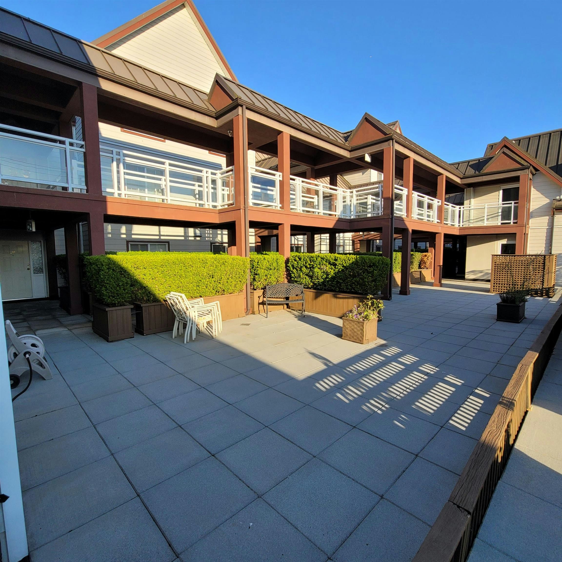 212-7288 No.3 Road, Richmond, BC, V6Y 3Y1 - 15