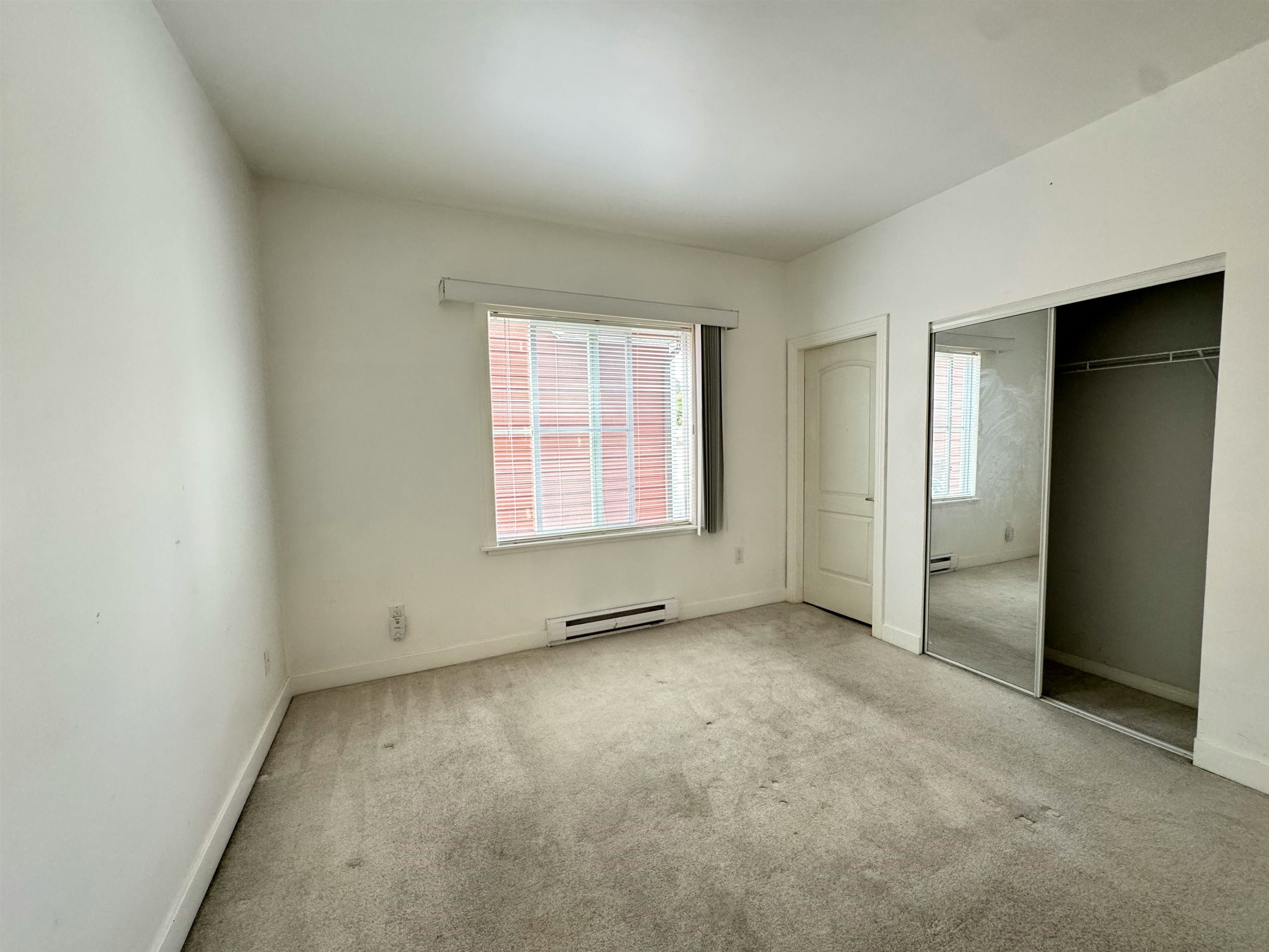 212-7288 No.3 Road, Richmond, BC, V6Y 3Y1 - 7