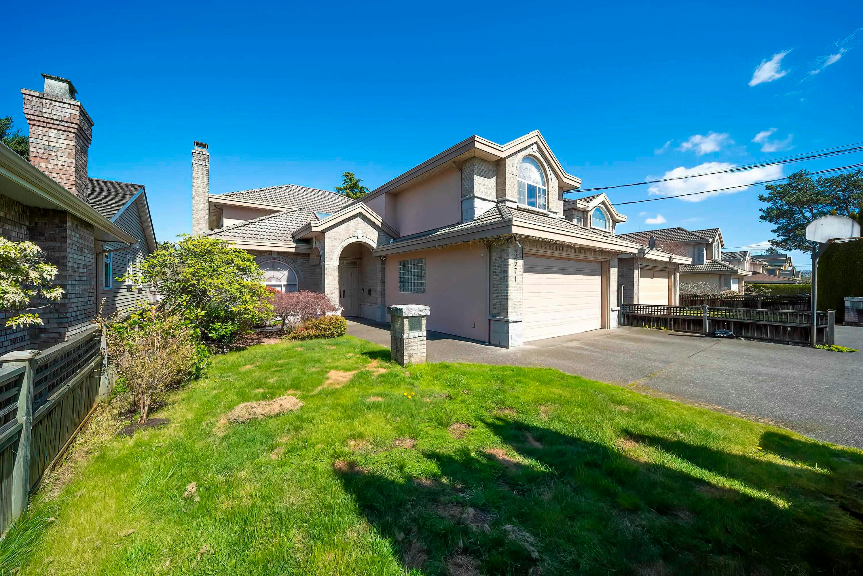 8671 Saunders Road, Richmond, BC, V7A 2A6
