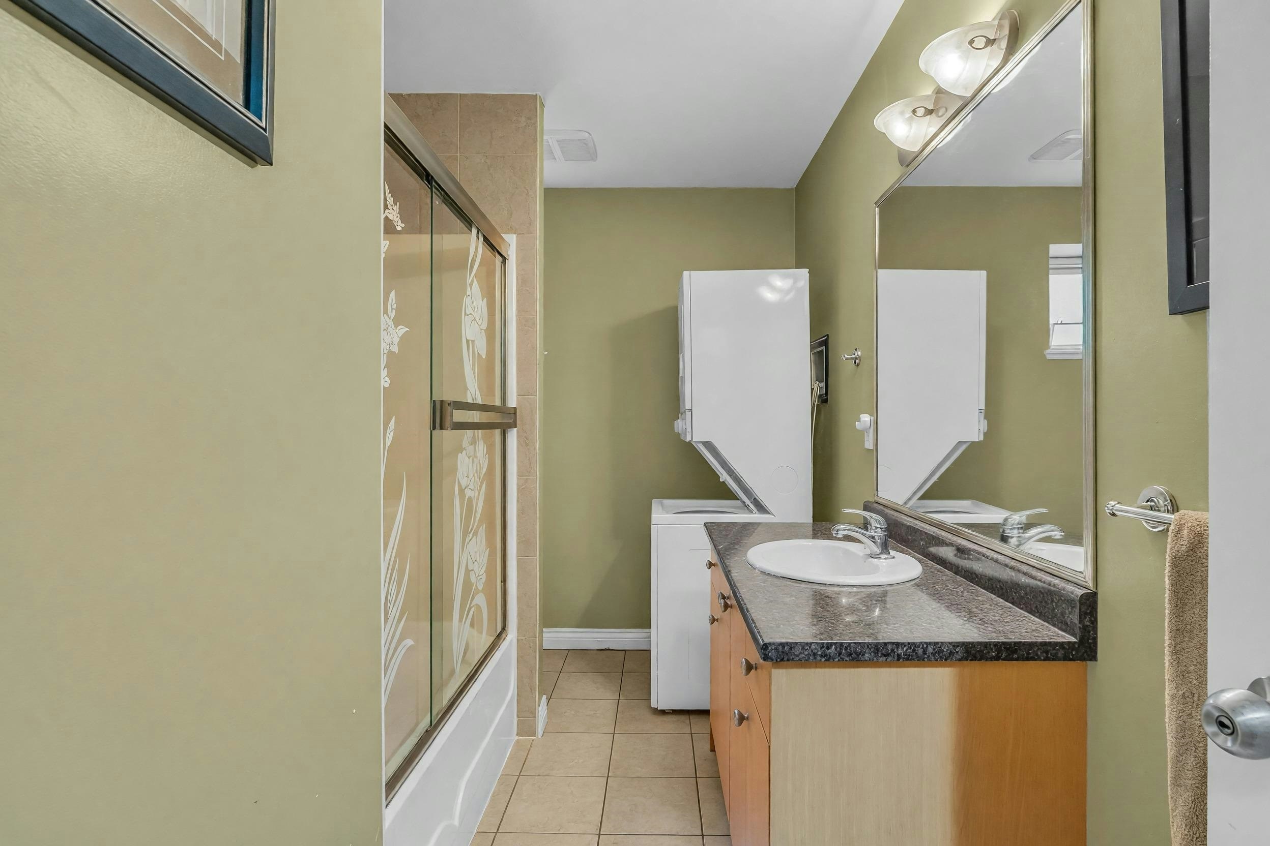5325 Gilpin Street, Burnaby, BC, V5G 2H8 - 36