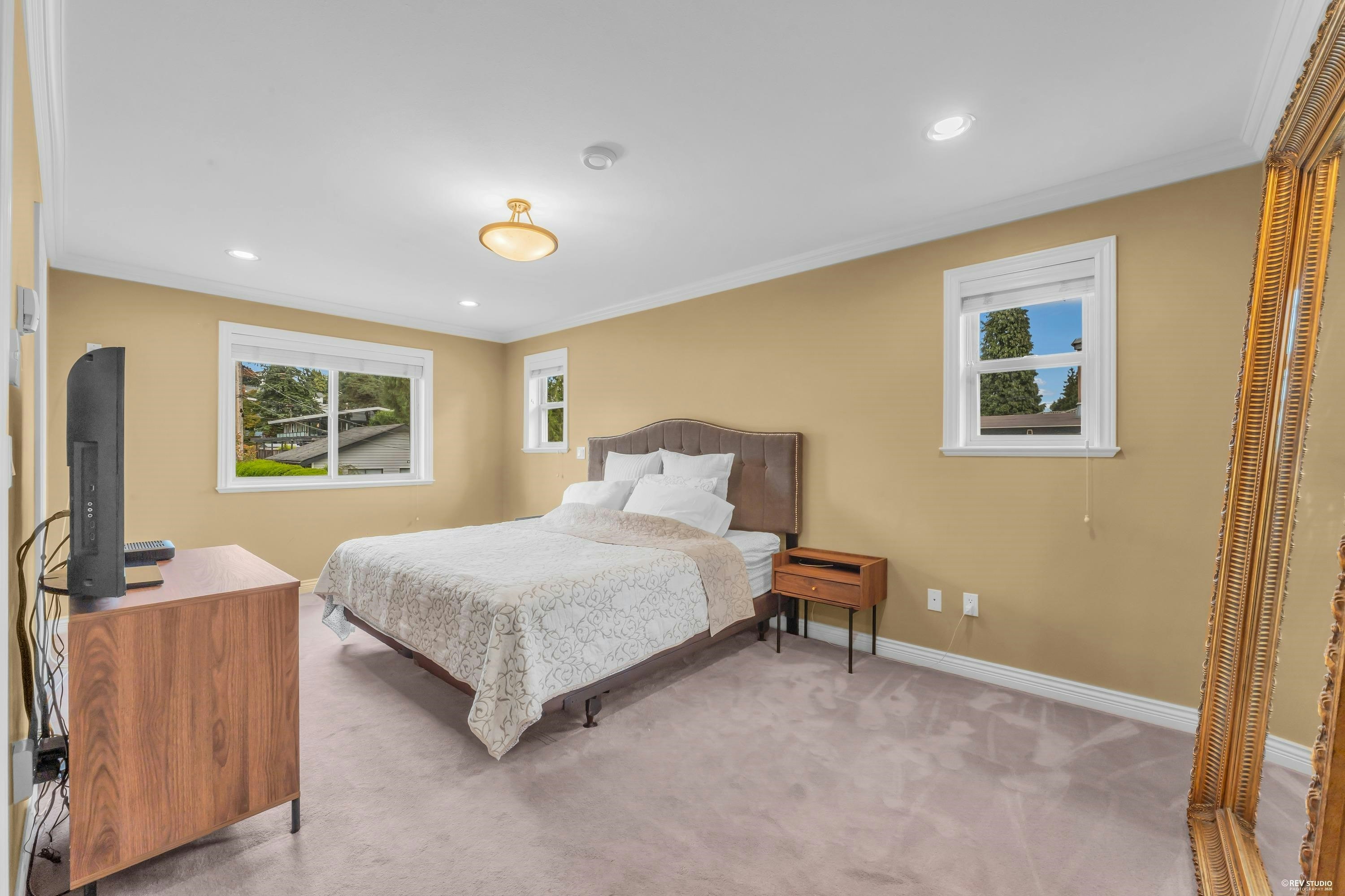 5325 Gilpin Street, Burnaby, BC, V5G 2H8 - 16