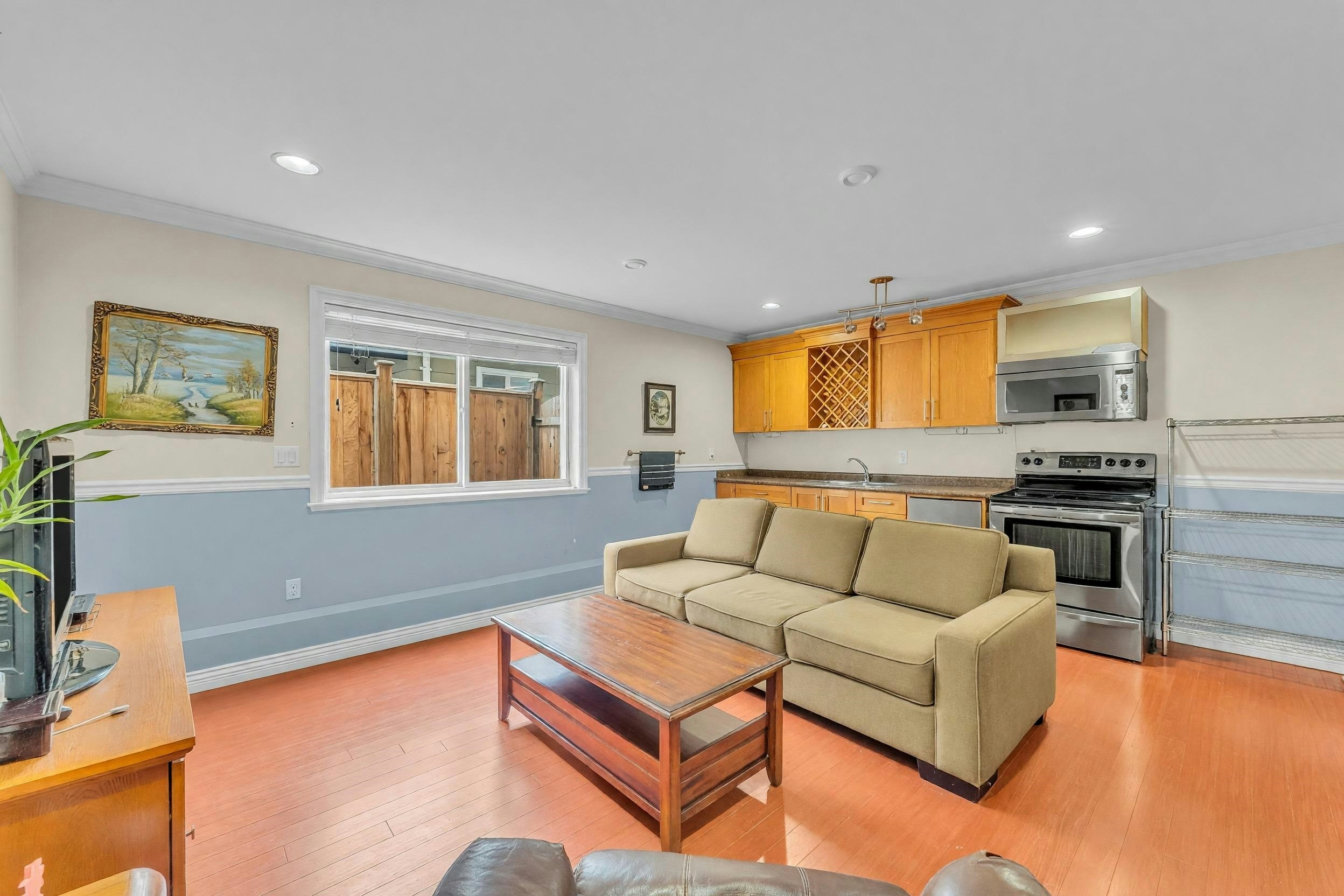 5325 Gilpin Street, Burnaby, BC, V5G 2H8 - 29