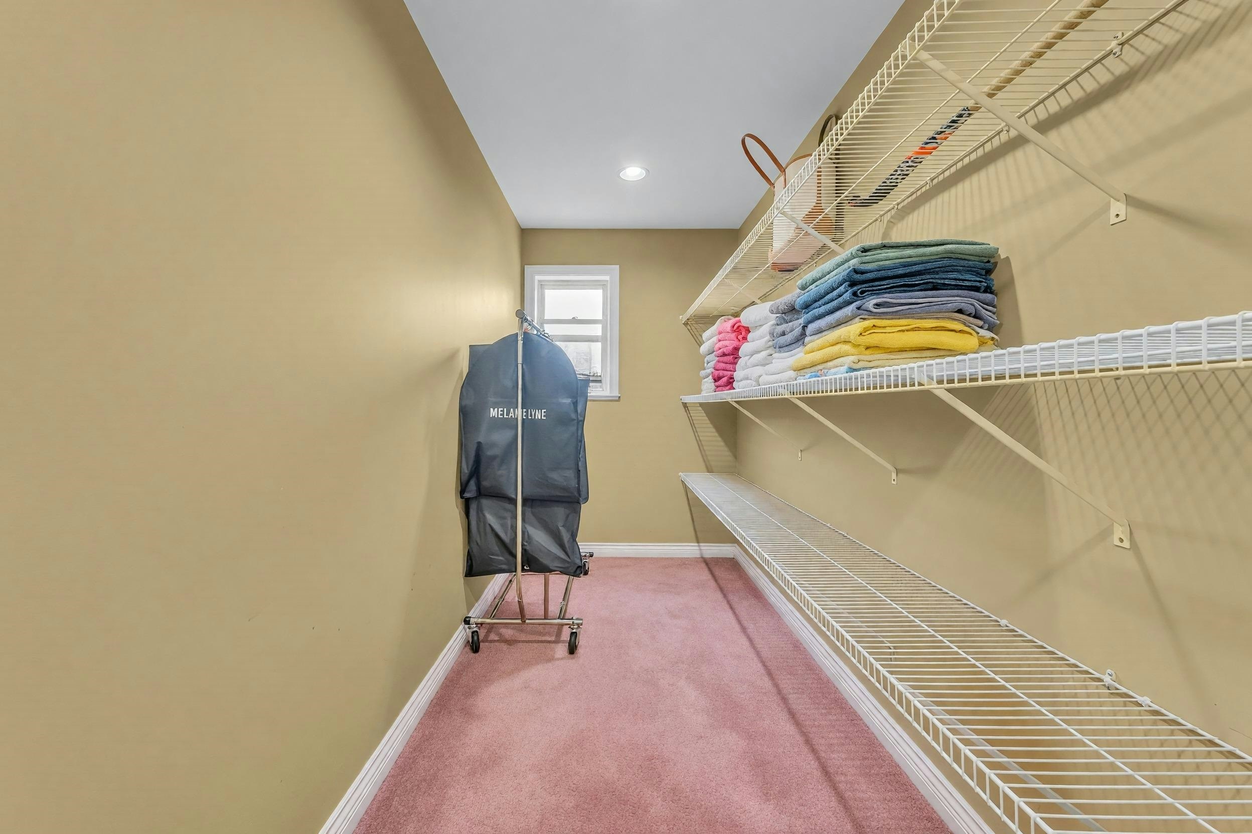 5325 Gilpin Street, Burnaby, BC, V5G 2H8 - 24