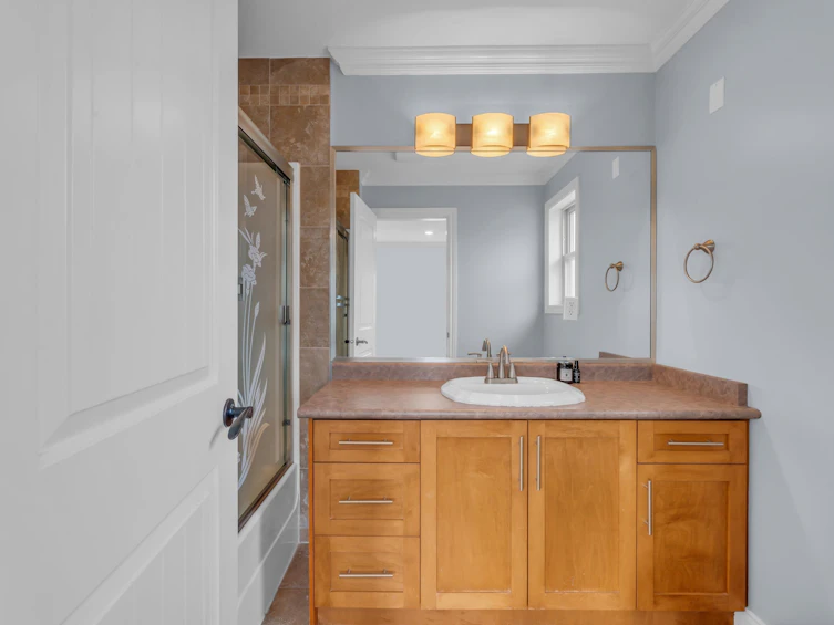 5325 Gilpin Street, Burnaby, BC, V5G 2H8 - 22