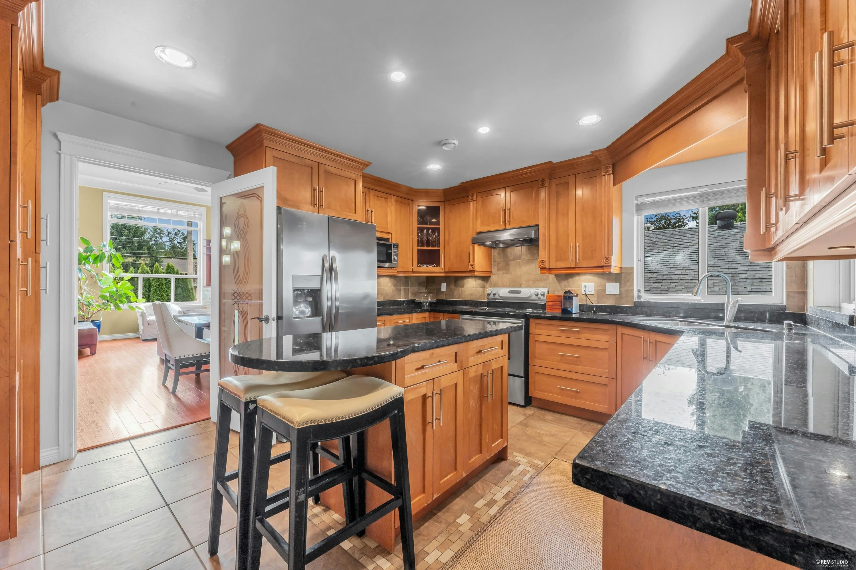 5325 Gilpin Street, Burnaby, BC, V5G 2H8 - 12